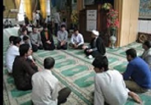 اصلاح قرائت نماز در کانون های مصلای قزوین