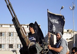 نمایش سرهای بریده داعش در شهر اشغالی لیبی