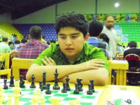 آموزش مربی خارجی به قهرمان گلستانی شطرنج جهان