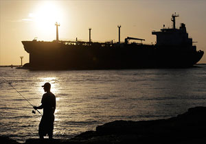 سی‌ان‌ان مانی: آمریکا با صادرات نفت وقت به هدر می‌دهد