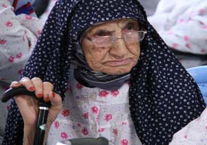 مرکز دولتی نگهداری از معلولان در کشور وجود ندارد/ زنانه شدن سالمندی در ایران