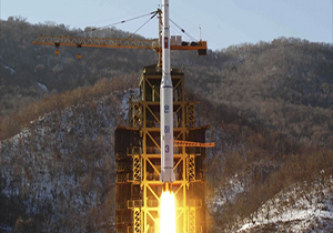 لحظه پرتاب موشک دوربرد کره شمالی + فیلم