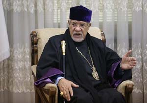 اسقف اعظم ارامنه: مسیحیان ایران مستضعف نیستند