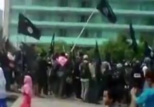 قتل‌عام مردم اندونزی با استفاده از سیانور توسط داعش + فیلم