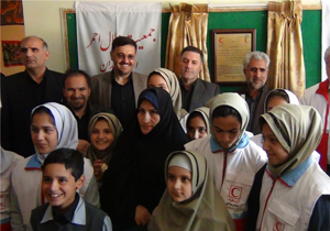 قدردانی از دانش‌آموزان دومین مدرسه بشر دوست کشور در روستای تکه نهاوند