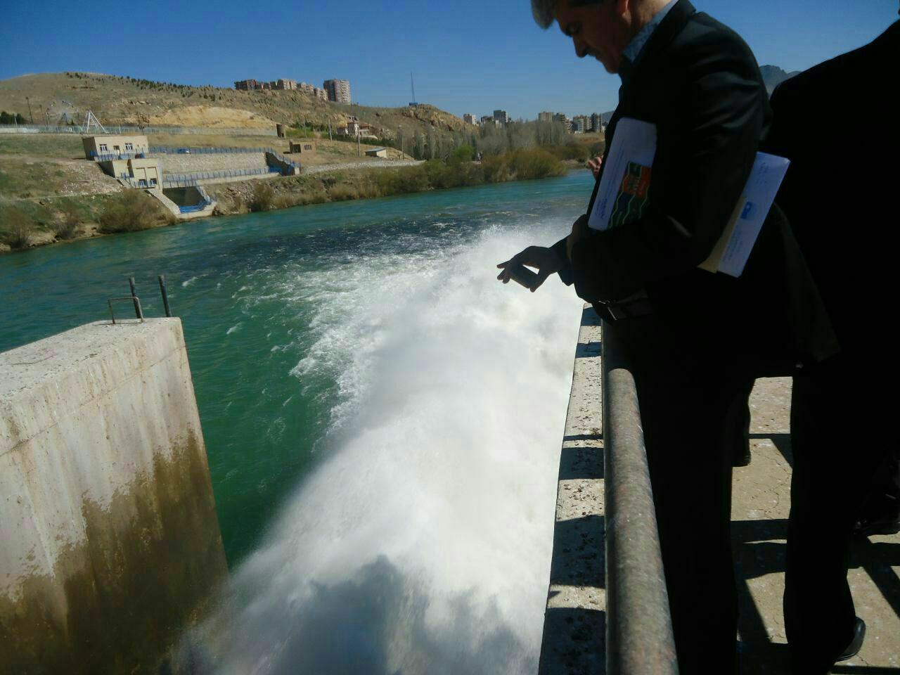آغاز رها سازی آب از سدهای آذربایجان غربی به سمت دریاچه ارومیه