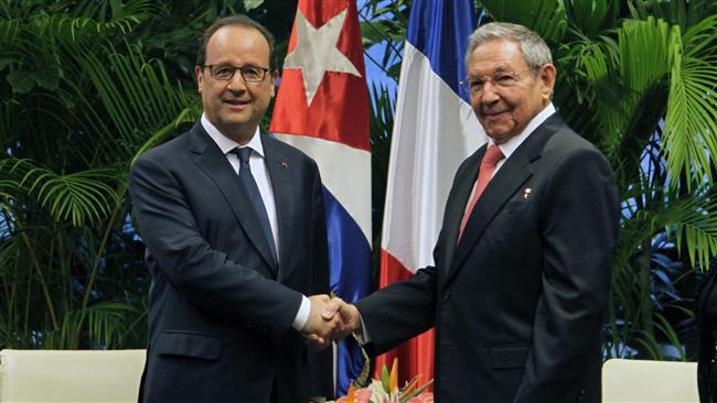تصویری/ دیدار رئیس جمهور فرانسه با برادران کاسترو