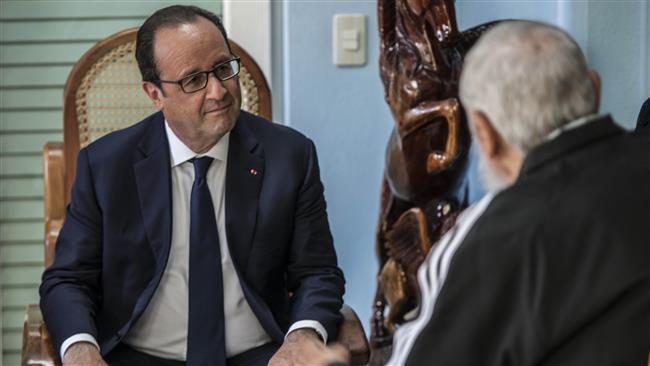 تصویری/ دیدار رئیس جمهور فرانسه با برادران کاسترو