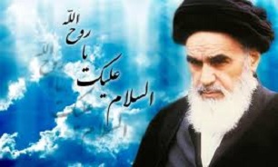 امام خمینی (ره) و انقلاب اسلامی در آینه اندیشه جهان