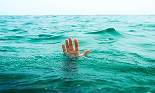 غرق شدن کودک فارسی در رودخانه