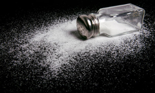کم کردن نمک برای کاهش تشنگی در روزه داری