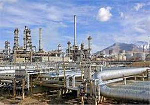ایران در تولید بنزین خودکفا می‌شود/ تولید 12 میلیون لیتر بنزین یورو 4 از ستاره خلیج‌فارس