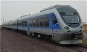 خط توليد قطار ريل باس با حضور مدیرعامل راه آهن کشور  در ابهر راه اندازی شد