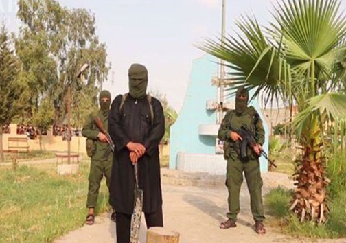 گردن زدن سه اهل سنت توسط داعش+عکس+18