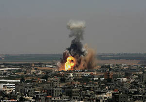 حمله هوايی ارتش رژیم صهيونيستی به پایگاه حماس