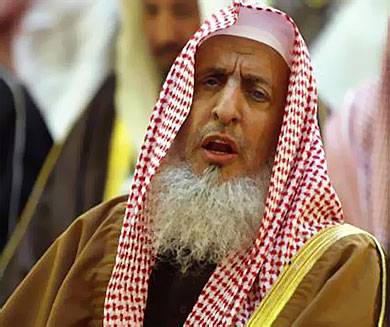 مفتی اعظم سعودی: عزاداران حسینی بدعت‌گذارند!