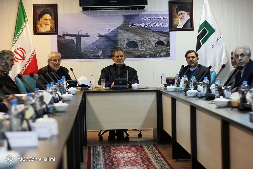 بازدید معاون اول رییس جمهور از آزاد راه تهران - شمال
