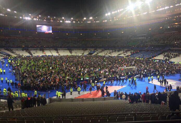 انفجار‌های مرگبار، تیراندازی و گروگان‌گیری در پاریس/ 60 نفر کشته شدند/ واکنش داعش چه بود؟ + تصاویر