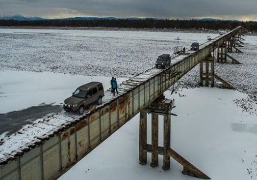 خطرناک‌ترین پل برای عبور و مرور وسایل نقلیه در دنیا +تصاویر