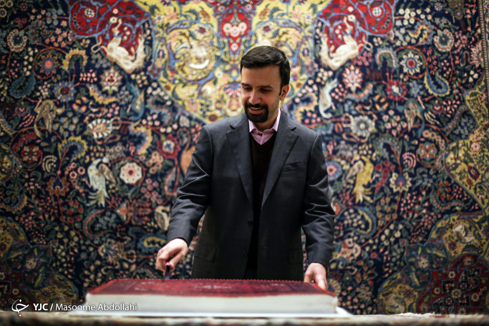 نشست خبری چهارمین دوره جشنواره ملی فرش با عنوان گره زرین