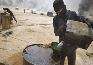 سرقت 50 ميليون بشکه نفت سوريه به وسیله داعش