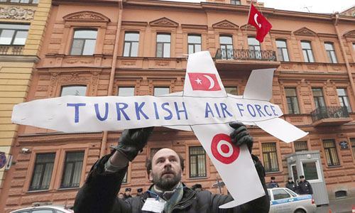 مشکل عجیب طراحان لباس روسیه برای اعتراض به ترکیه