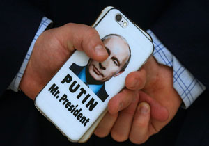 پوتین همچنان رئیس‌جمهور محبوب روسیه