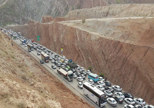 ترافیک نیمه سنگین در مهران/ بارش باران در مازندران