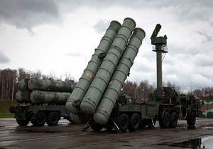 توافق ایران و روسیه بابت موشک‌های اس-۳۰۰ نمادین است