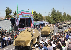 برگزاری رژه نیروهای مسلح در اردبیل