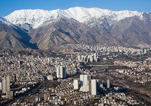 رگبار ،وزش باد و رعد و برق در برخی نقاط پایتخت / هوای تهران سالم است