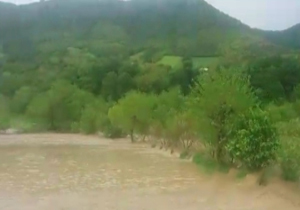 شهروندخبرنگار:مزارع کشاورزی زیر آب در مینودشت + فیلم