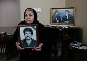 تقاضای مادر شهید ارمنی از رهبر انقلاب