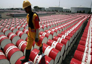 رویترز: ایران در 3ماهه پایانی سال 2016 میلیون‌ها بشکه نفت فروخته‌است