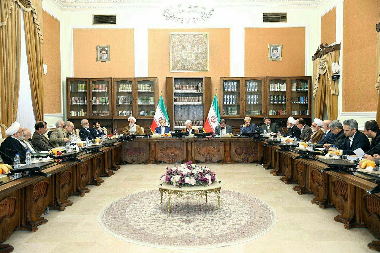 تصویری از آخرین جلسه مجمع تشخیص مصلحت نظام به ریاست مرحوم آیت‌الله هاشمی رفسنجانی