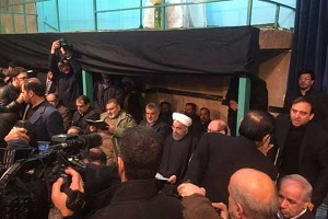 حضور رئیس‌جمهور در حسینیه‌ جماران + فیلم