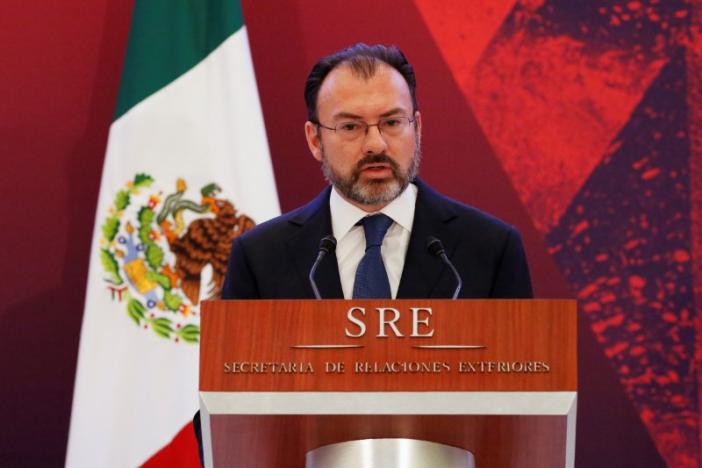 وزیر خارجه جدید مکزیک: تحت هیچ شرایطی هزینه ساخت دیوار میان مکزیک و آمریکا را نخواهیم داد