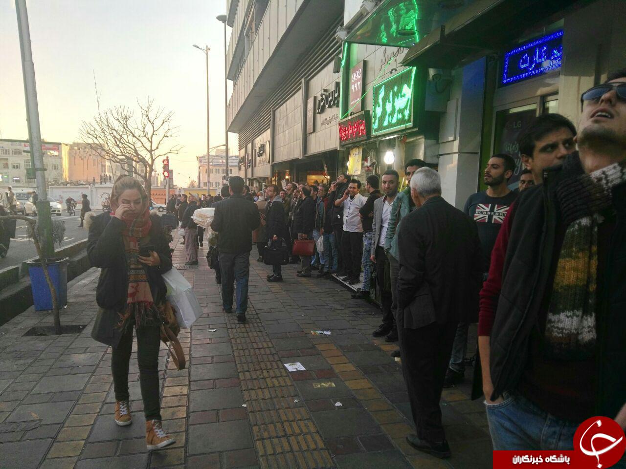 واکنش جالب مردم به شلیک پدافند هوایی در تهران + تصاویر