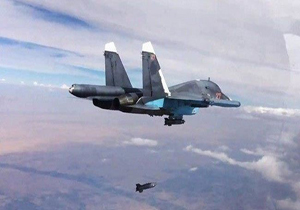 بمباران مواضع تروریست های داعش در دیرالزور از سوی بمب افکن های روسی