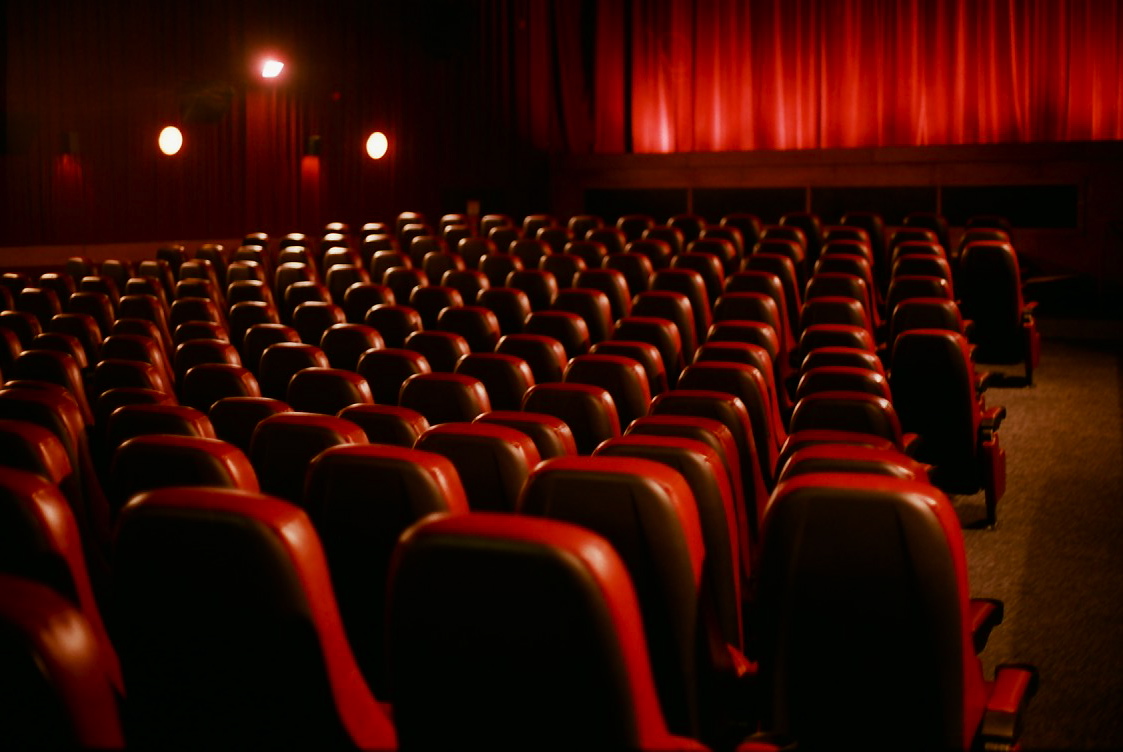 کدام فیلم‌ها در سینماهای مردمی به سانس فوق‌العاده رسیدند؟