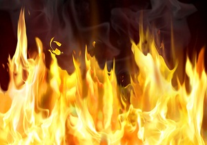 مهار آتش سوزی منزل مسکونی در سمنان