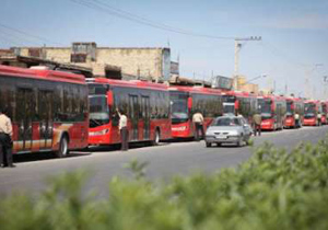 سرویس دهی رایگان شرکت واحد اتوبوسرانی اصفهان درراهپیمایی 22 بهمن