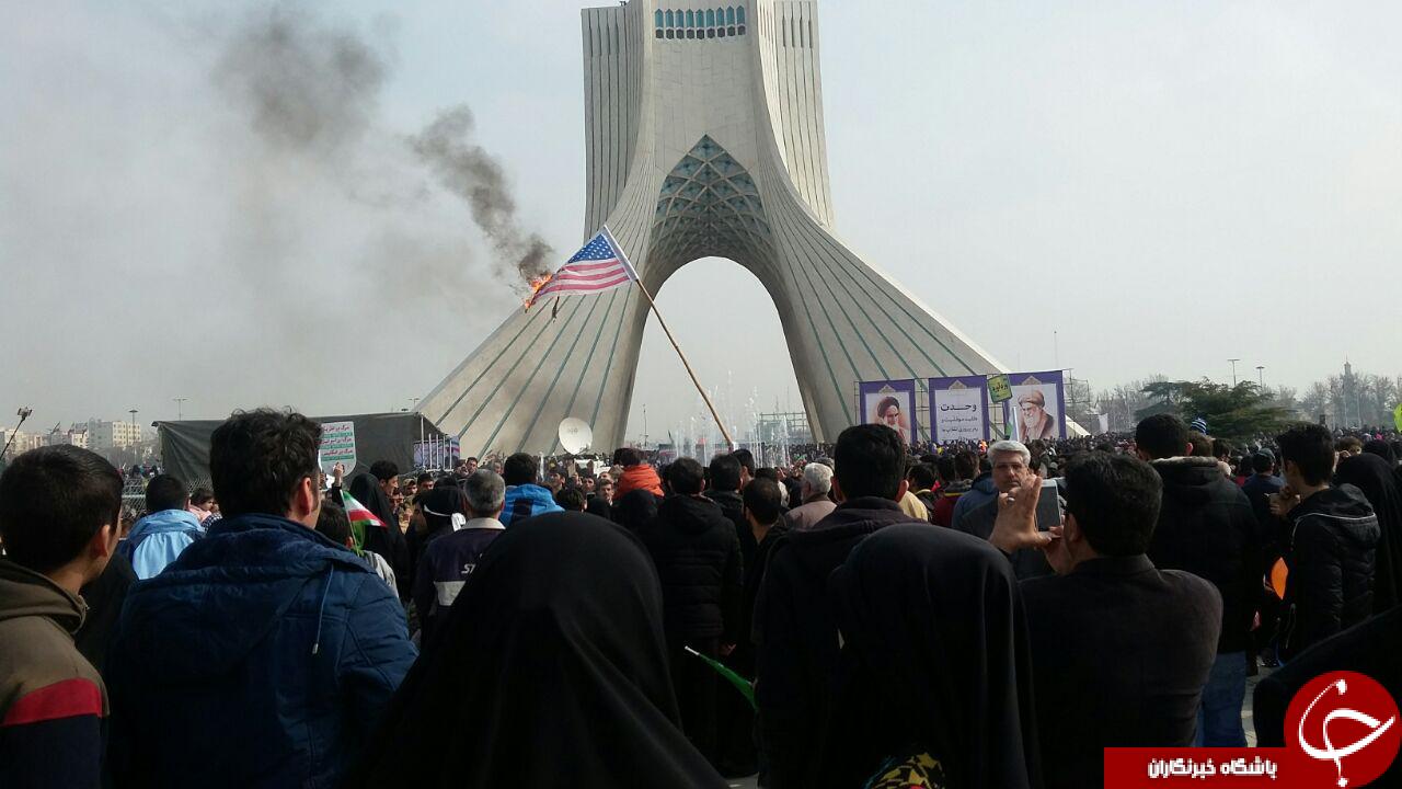 پاسخ تهدید آمریکایی‌ها در راهپیمایی 22 بهمن داده شد/ نمایش اقتدار ملی در خیابان آزادی + تصاویر