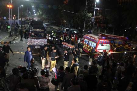 سفارت ایران در پاکستان حمله تروریستی لاهور را محکوم کرد