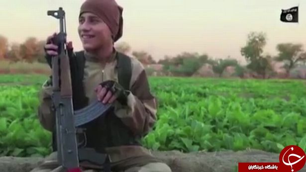خنده دو نوجوان داعشی لحظاتی پیش از انجام حمله انتحاری +تصاویر