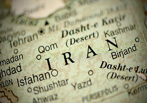 وال استریت ژورنال: آمریکا در حال بررسی طرح تشکیل ائتلاف نظامی برای مقابله با ایران است