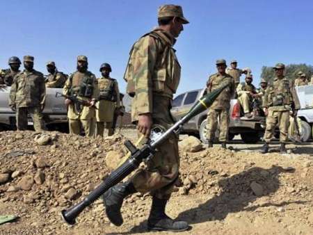 ارتش پاکستان دست به عملیات نظامی در عمق خاک افغانستان زد