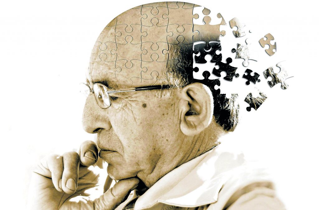 ارتباط بین ویتامین D و خطر ابتلا به آلزایمر در سنین بالا