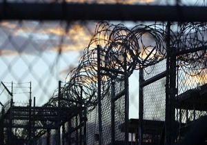 تصمیم ترامپ درباره "زندان‌های سیاه" چیست؟