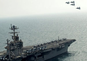 رزمایش دریایی آمریکا، فرانسه و انگلیس در خلیج فارس برای شبیه‌سازی مقابله با ایران